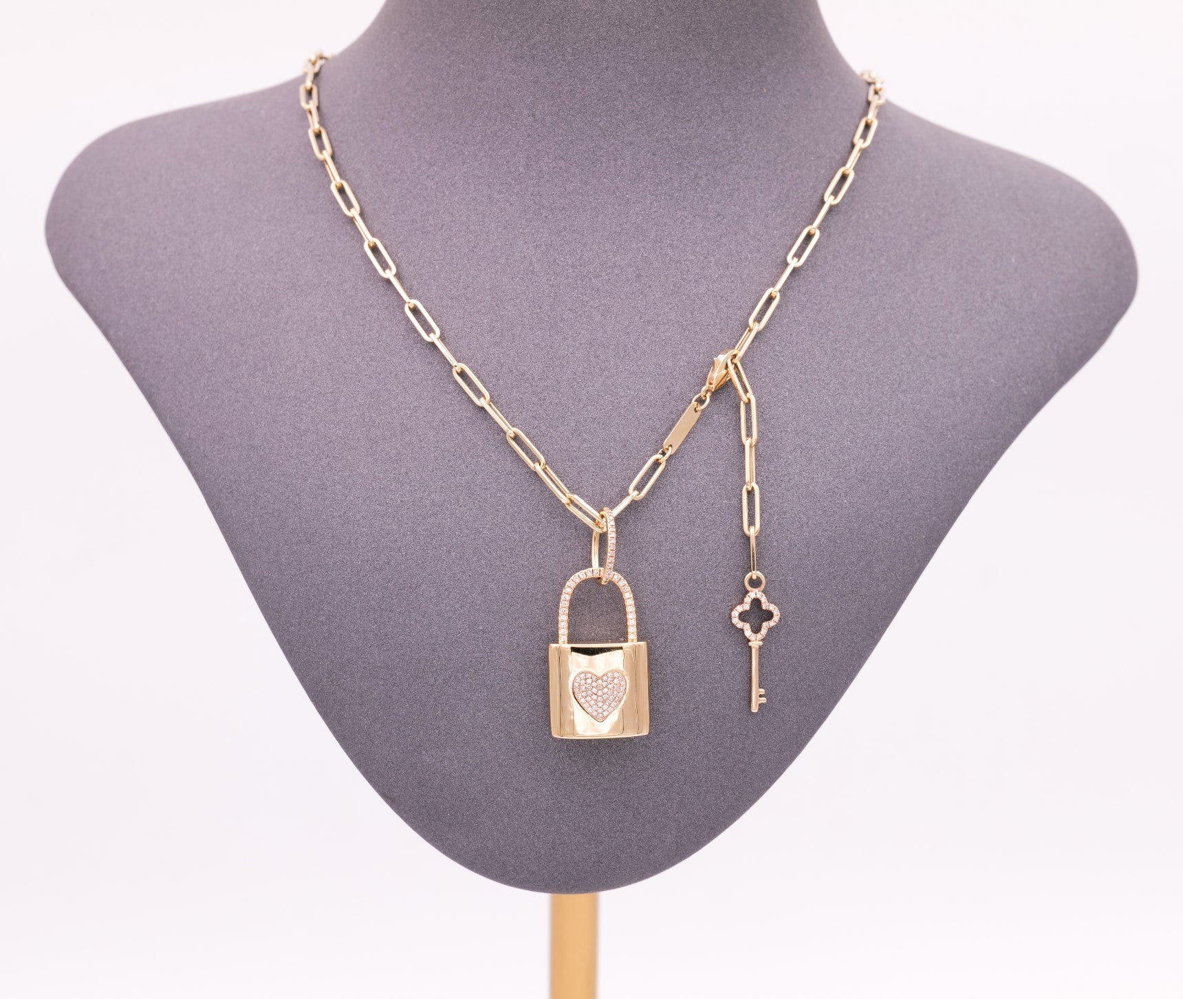 Diamond necklace 鑽石頸鍊